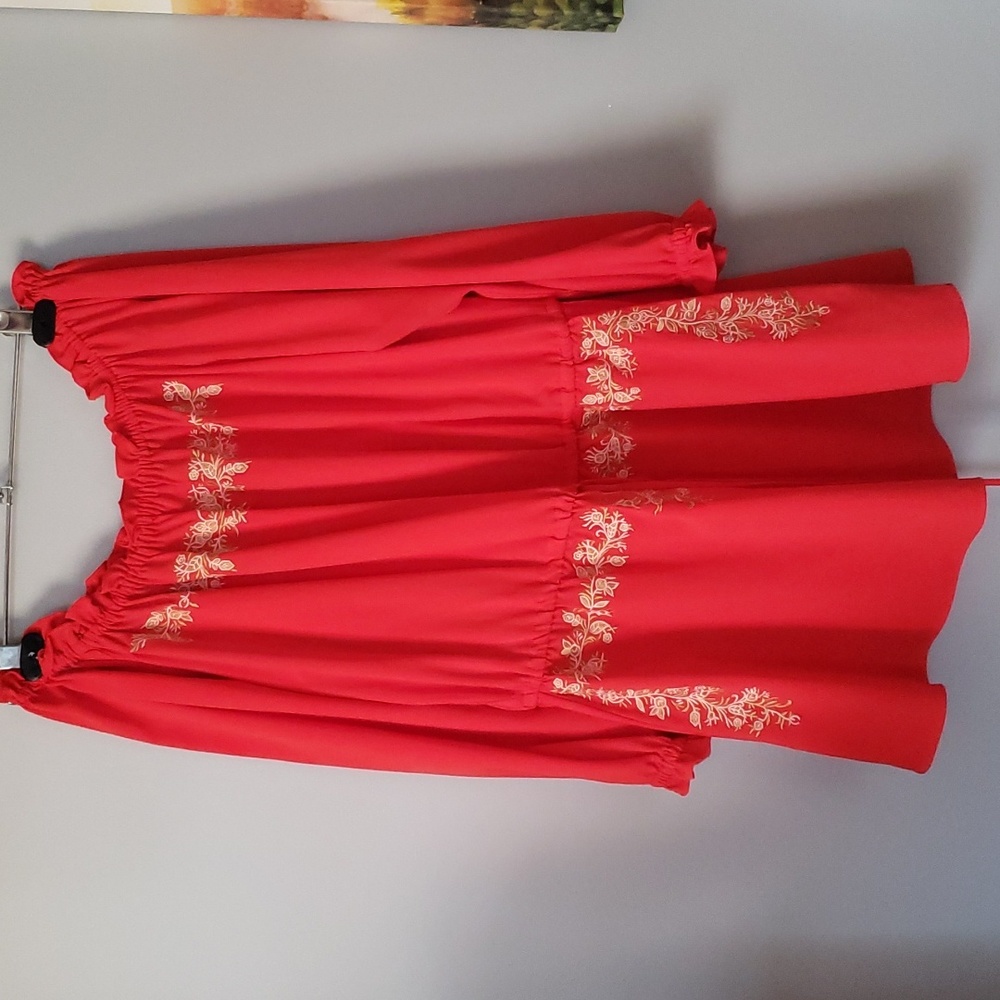 PETER NYGARD ORANGE TOP